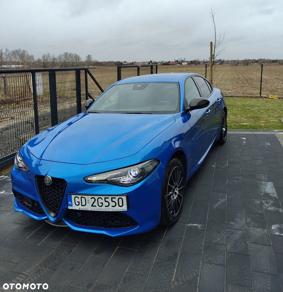 Alfa Romeo Giulia 2.0 Turbo Estrema Q4 - 1