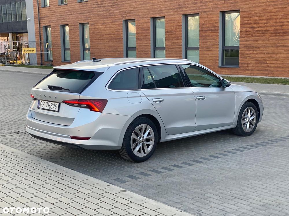 Skoda Octavia 2.0 TDI DSG Edition Plus - 4