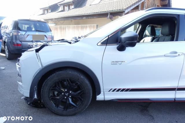 Mitsubishi Eclipse Cross 2.4 PHEV Intense Plus Ralliart - 5