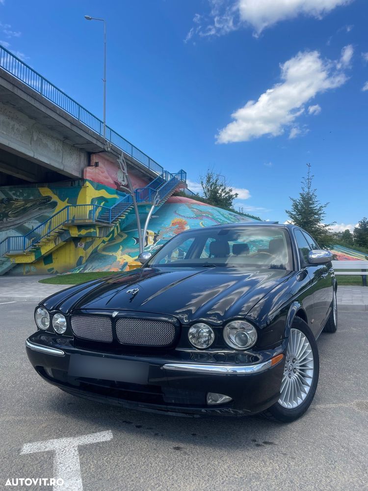 Jaguar XJ - 2