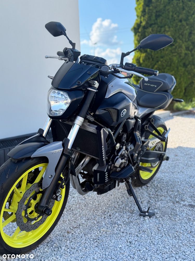 Yamaha MT
