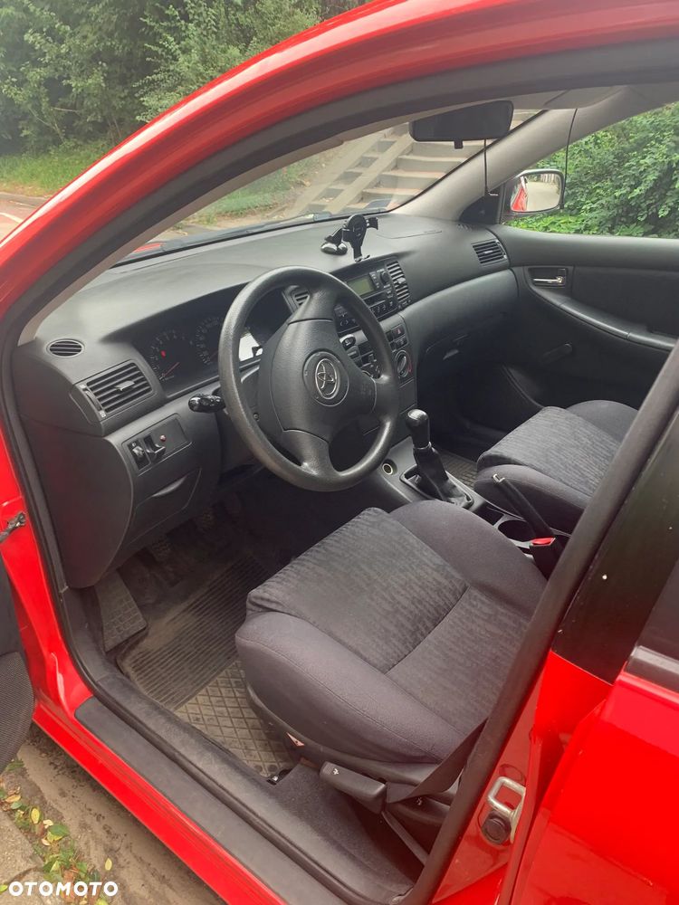 Toyota Corolla 1.4 VVT-i Base - 8
