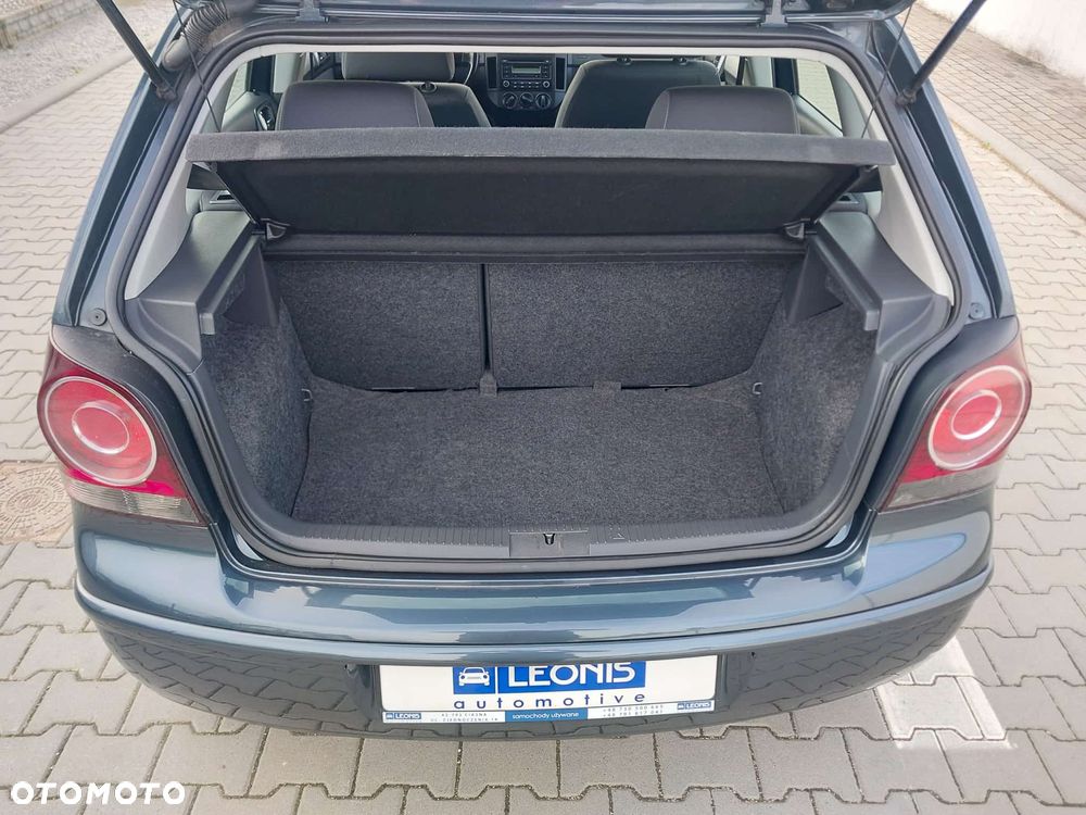Volkswagen Polo 1.2 Team - 16