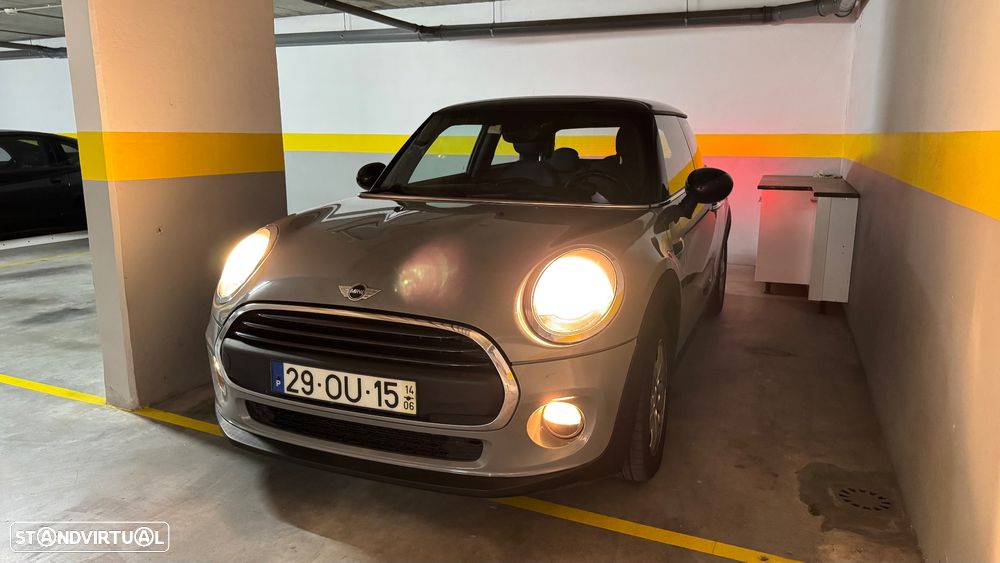 MINI 3 Portas Cooper SD - 16