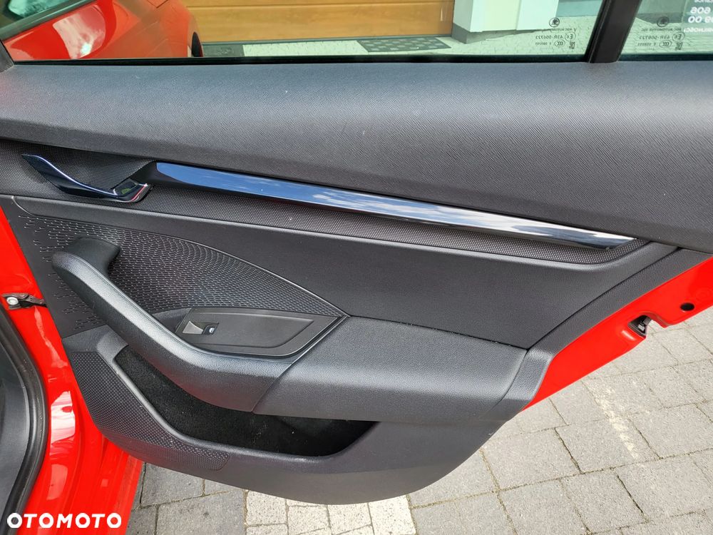 Skoda Octavia 1.5 TSI GPF ACT Ambition - 9