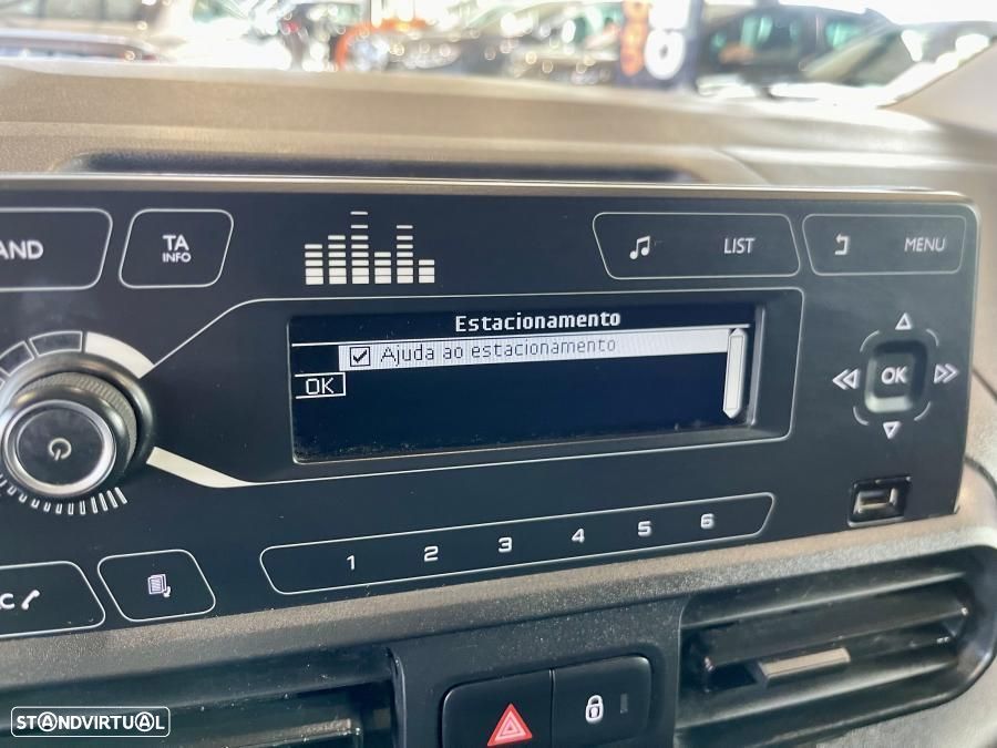 Peugeot Partner 1.5 BlueHdi 102 Pro c/IVA Dedutível 3 lugares - 12