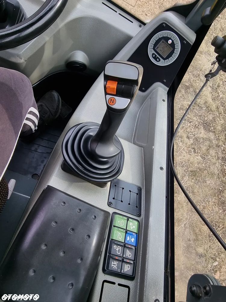 Kramer 5075 Ładowarka kołowa czołowa 353 jak Nowa import Norwegia 2018rok 2500 mtg Oryginał Widły i łyżka silnik Yanmar. Zero luzów i wycieków. Aktualne Badania DEKRA BMWT. Wielka Okazja. Maszyna jak nowa z Salonu. Pochodzi z Gospodarstwa Norweskiego - 8