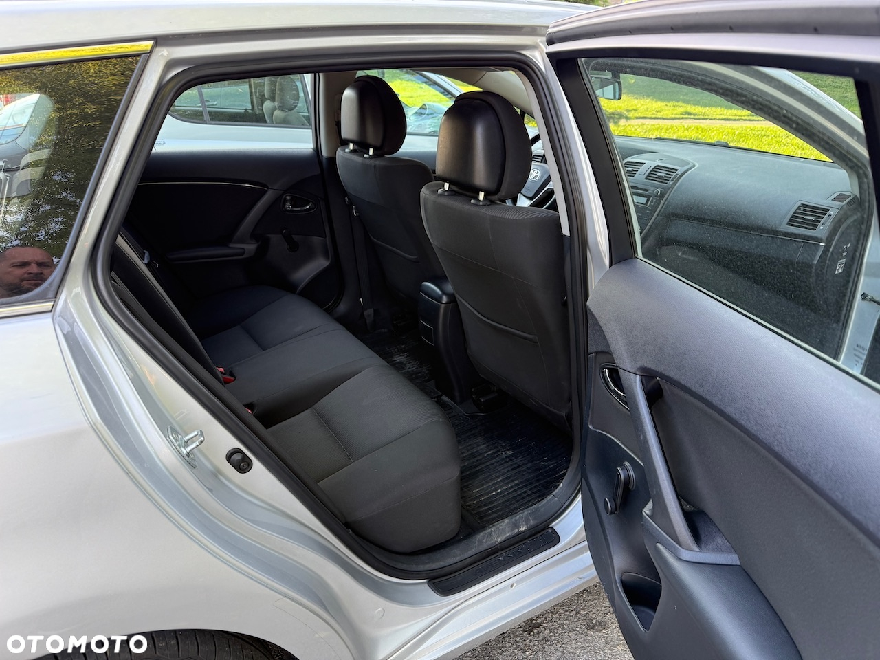 Toyota Avensis 1.8 Luna - 5