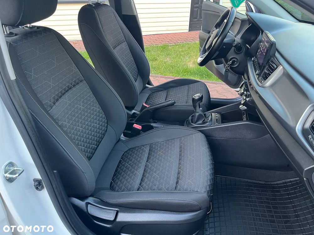 Kia Rio 1.0 T-GDI M - 22