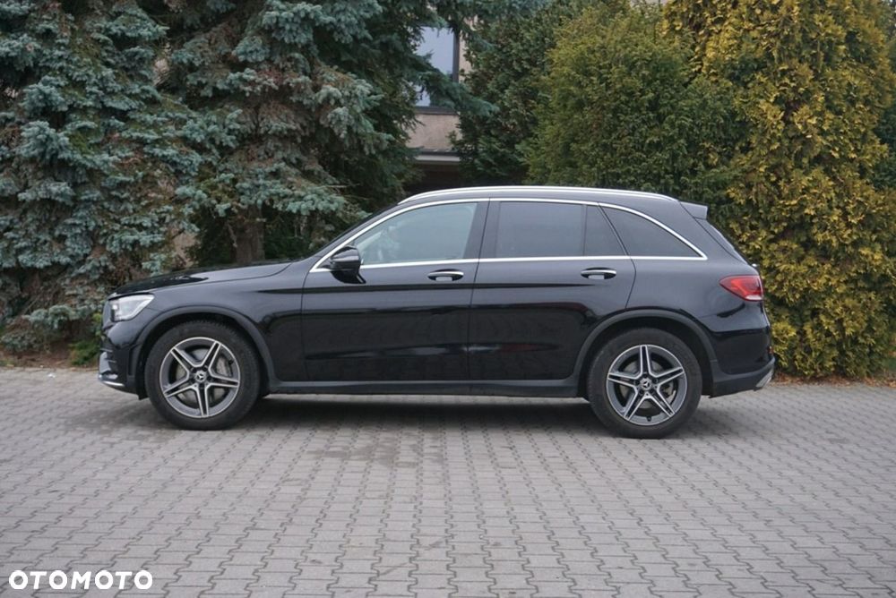 Mercedes-Benz GLC 220 d 4-Matic - 2