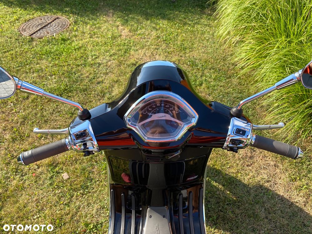 Vespa GTS - 11