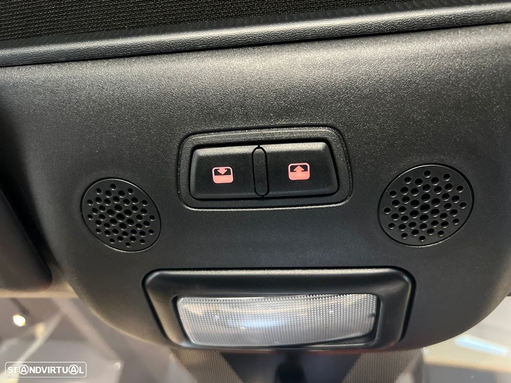 Fiat 500C 1.0 Hybrid - 38