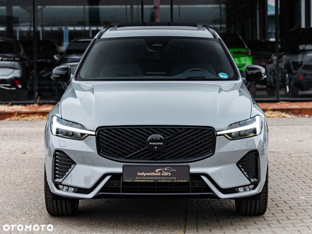Volvo XC 60 B5 B AWD Plus Dark - 14