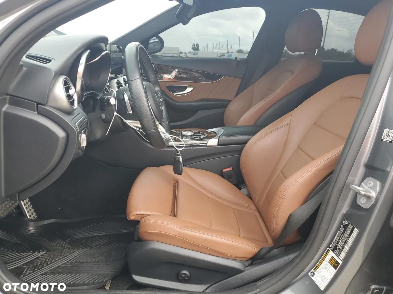 Mercedes-Benz Klasa C 300 9G-TRONIC AMG Line - 8
