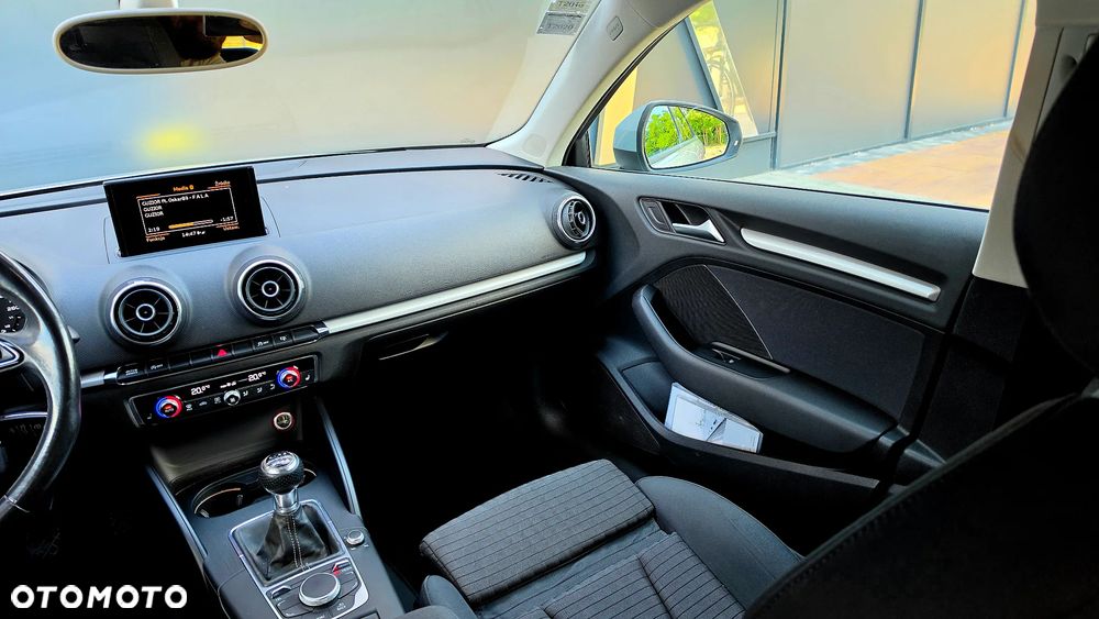 Audi A3 Sportback 2.0 TDI Ambition - 16