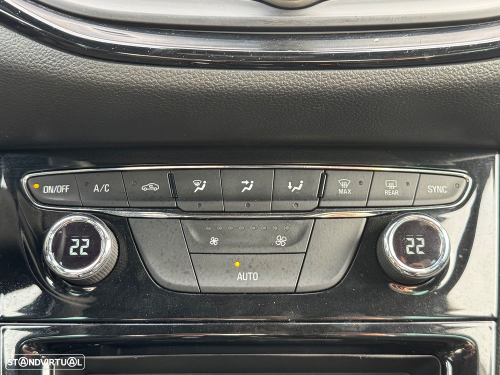 Opel Astra 1.5 D GS Line S/S - 16