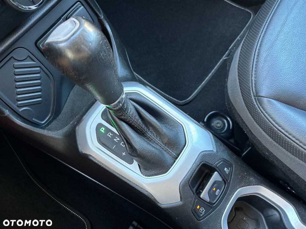 Jeep Renegade - 37