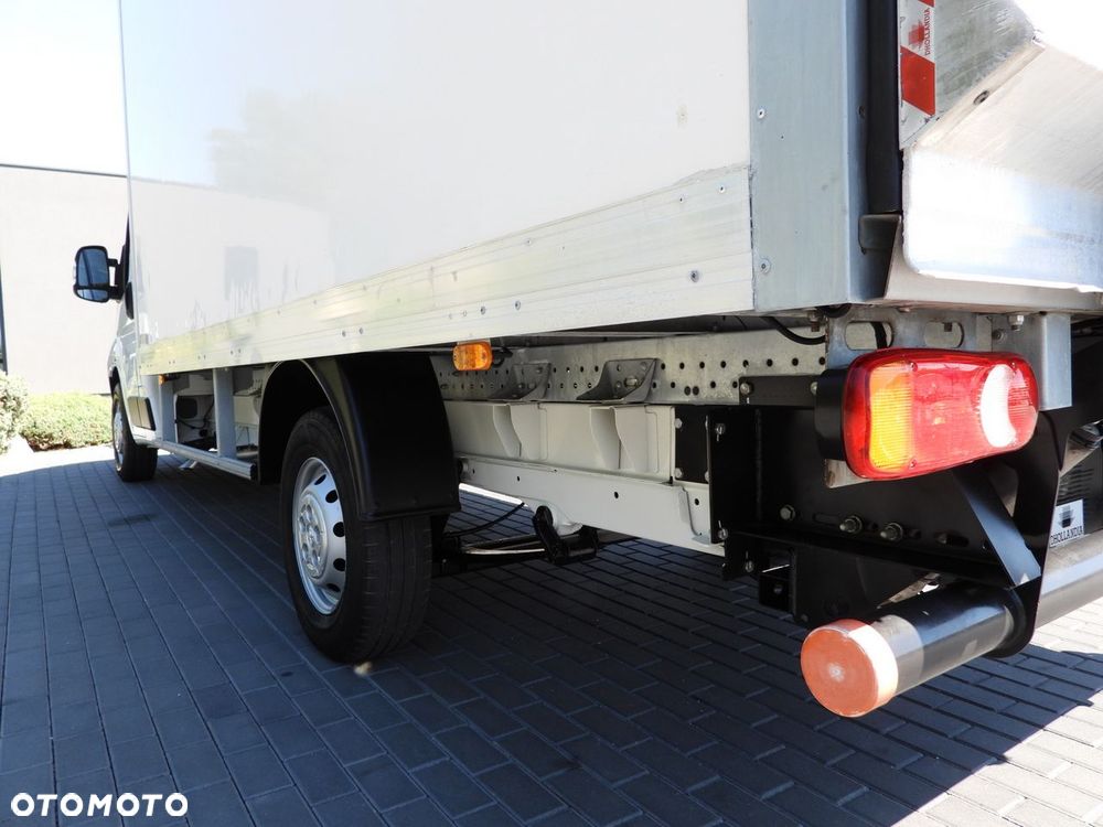 Peugeot BOXER KONTENER WINDA 8 PALET TEMPOMAT KLIMATYZACJA  130KM - 17