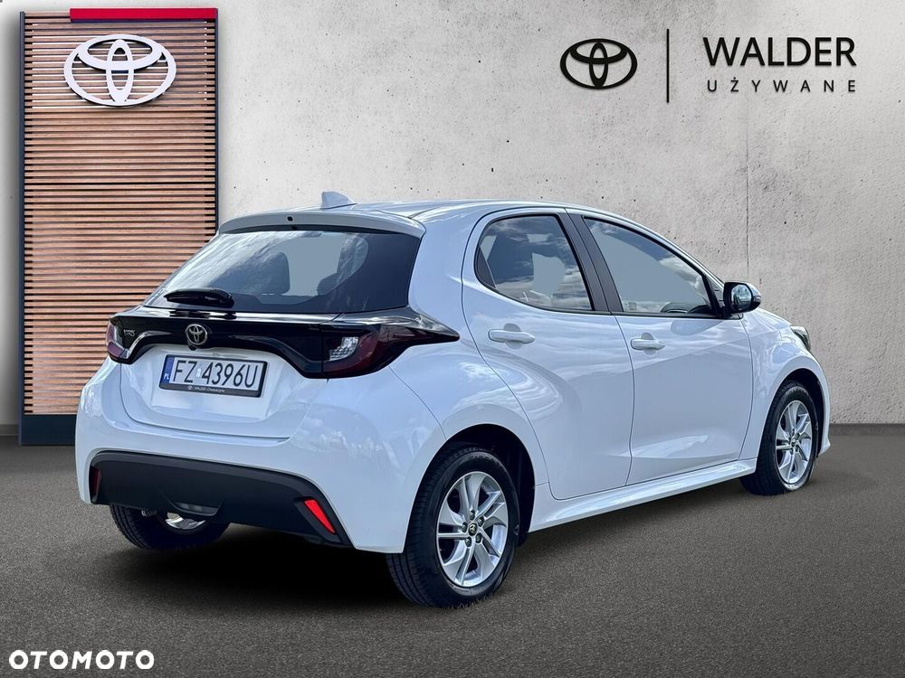 Toyota Yaris 1.5 Comfort - 4