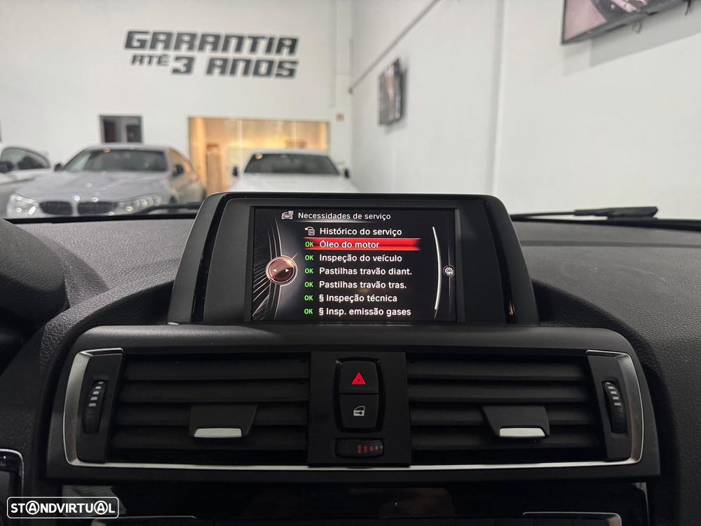 BMW 116 d Pack M - 21