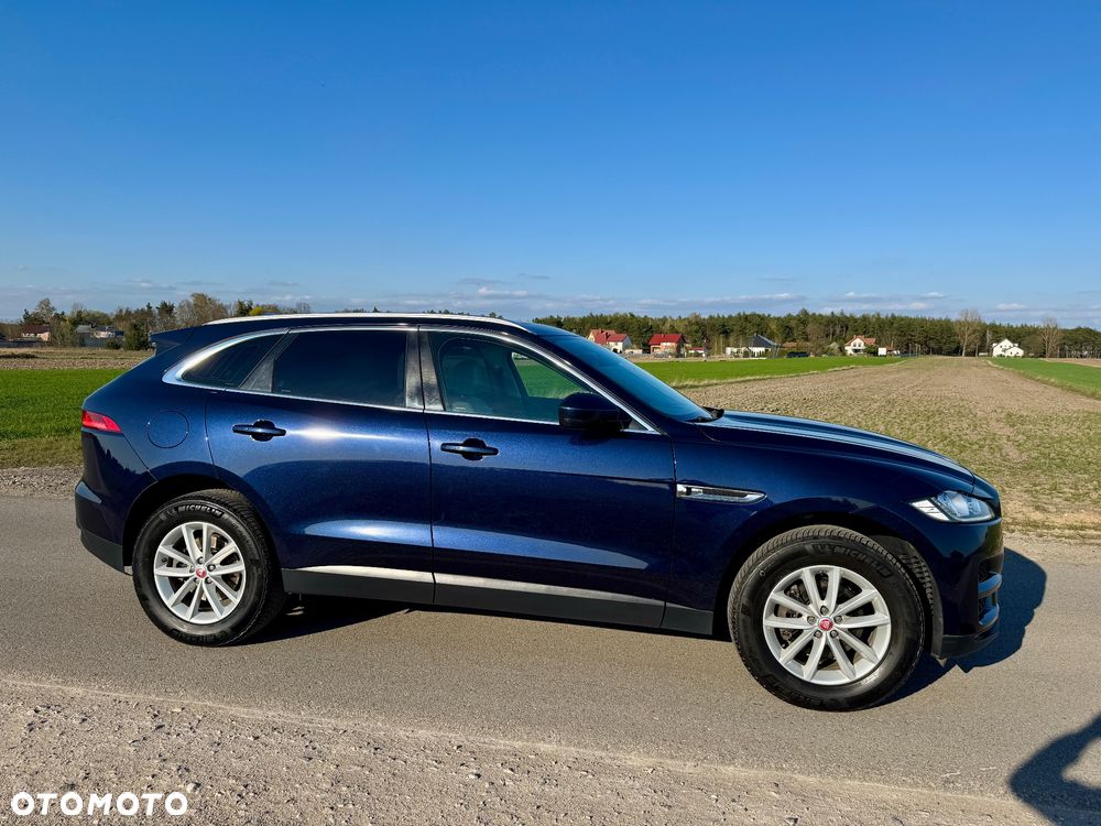 Jaguar F-Pace 20d AWD Pure - 10