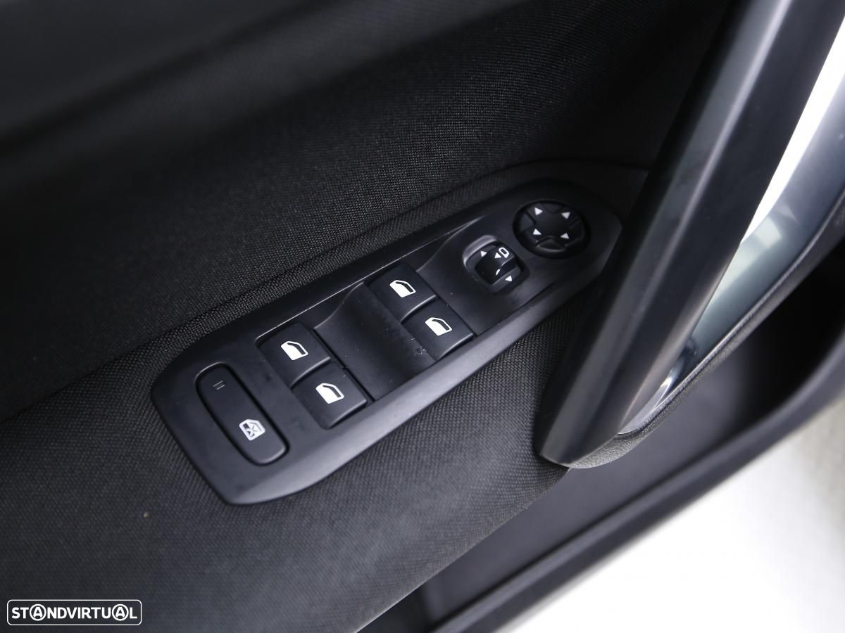 Peugeot 308 SW 1.5 BlueHDi Style - 17