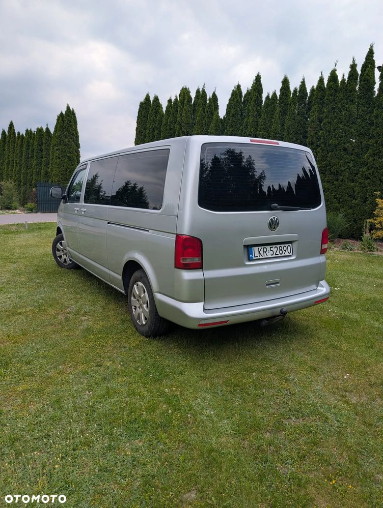 Volkswagen Caravelle - 4