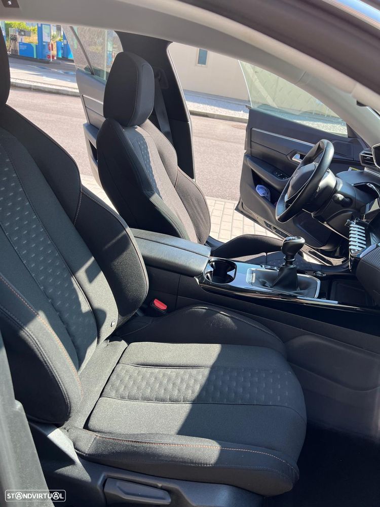 Peugeot 508 SW - 12