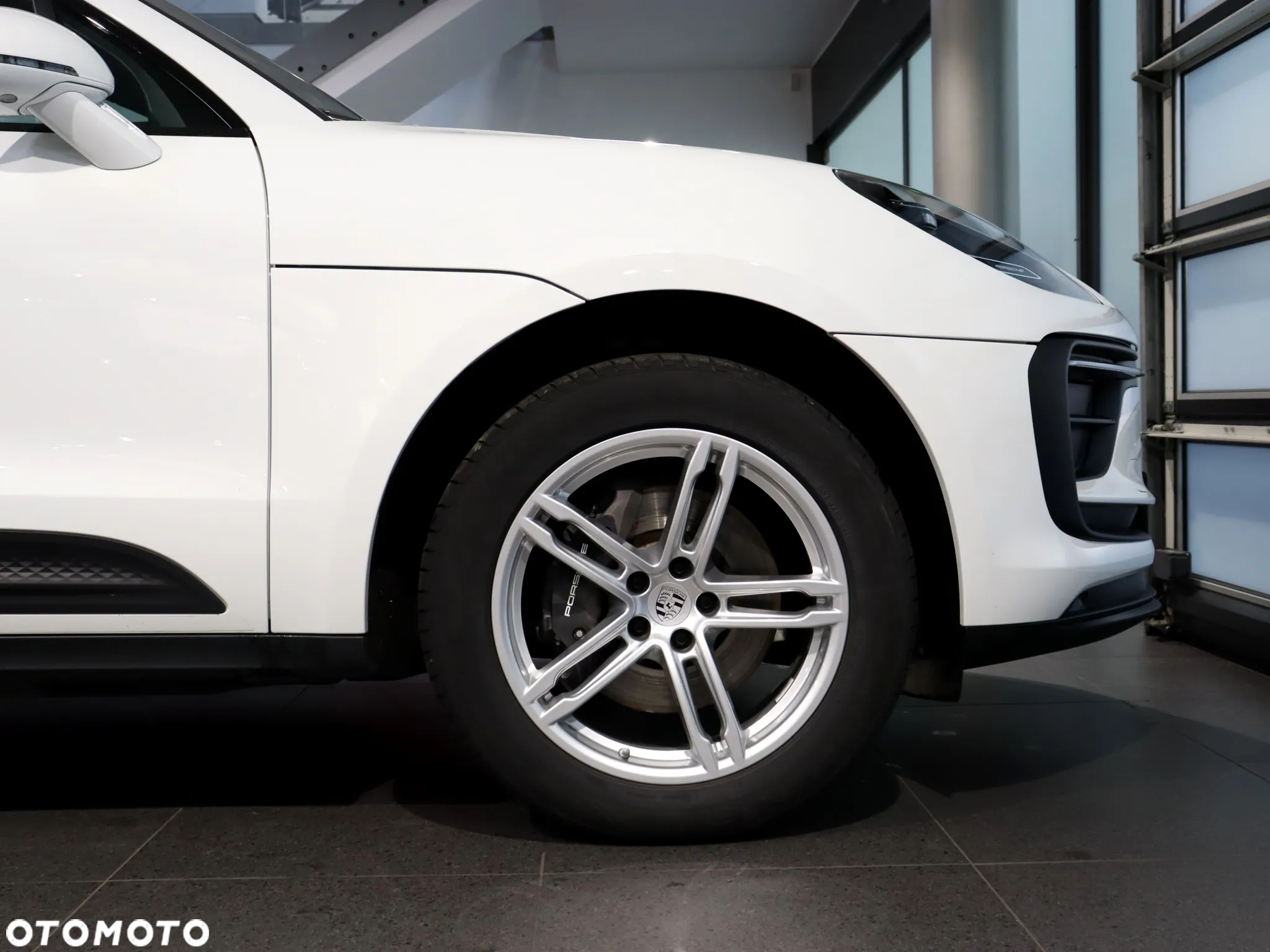 Porsche Macan Standard - 14