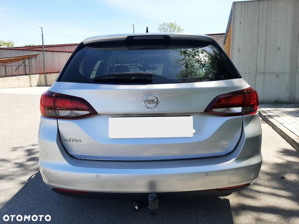 Opel Astra 1.6 CDTI Dynamic - 9