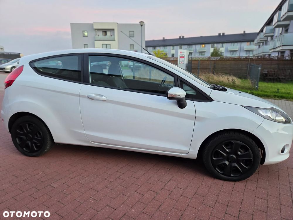 Ford Fiesta 1.25 Champions Edition - 14