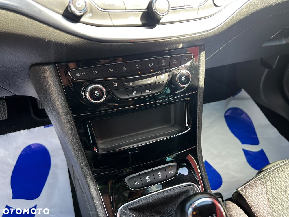 Opel Astra 1.6 D (CDTI) Start/Stop Innovation - 26