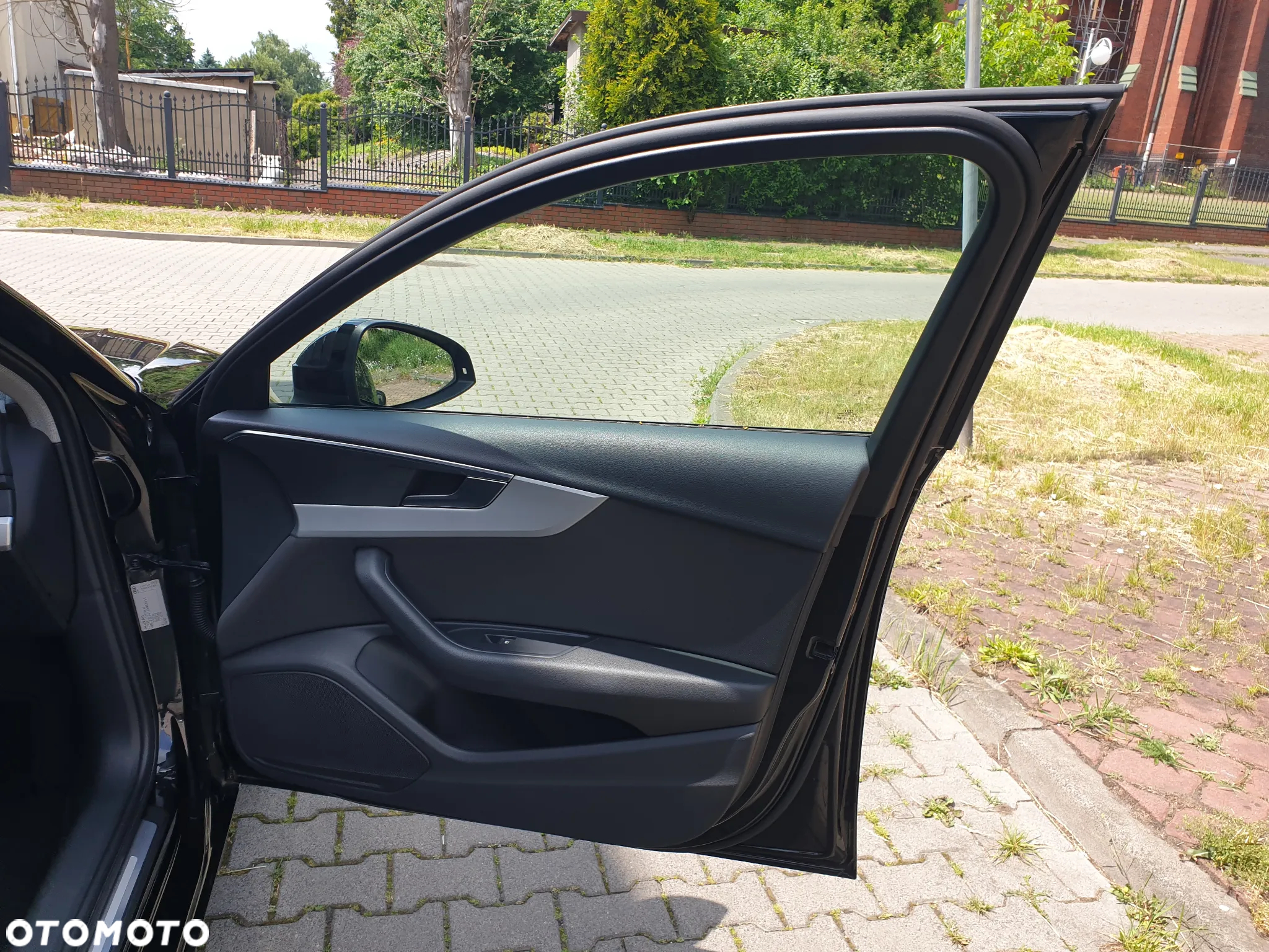 Audi A4 Avant 2.0 TDI ultra - 25