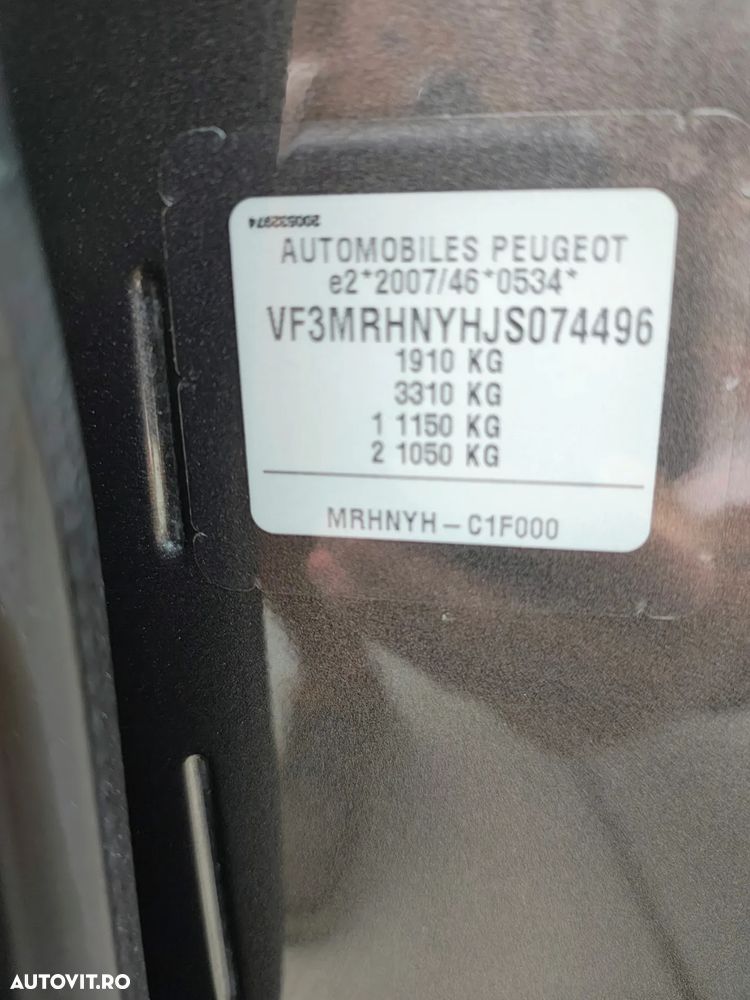 Peugeot 3008 1.2 PureTech Turbo S&S GT-Line - 8