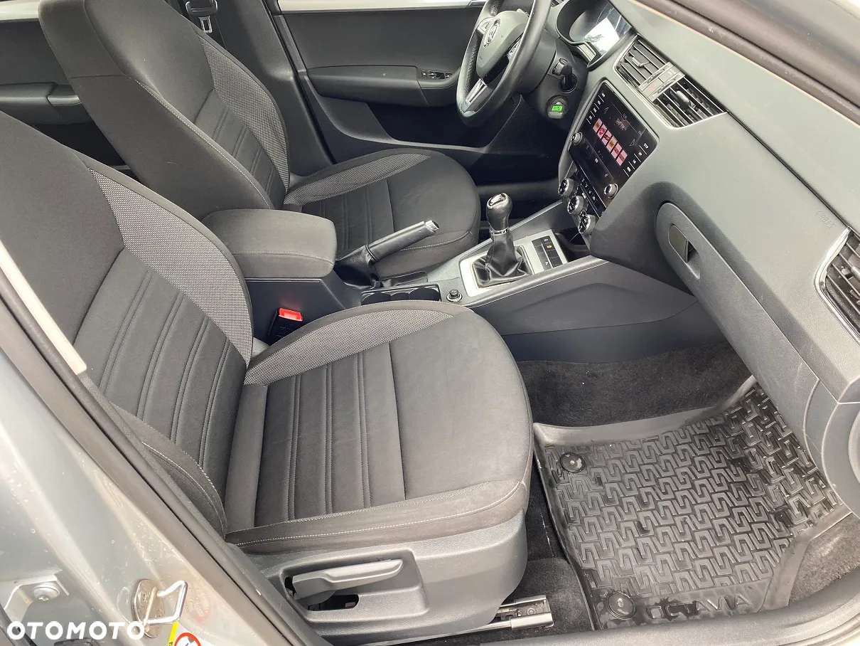 Skoda Octavia 1.5 TSI GPF ACT Ambition - 16