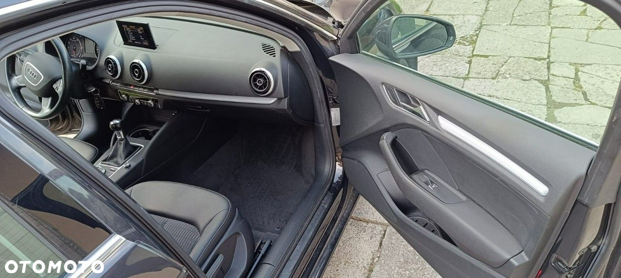Audi A3 - 8
