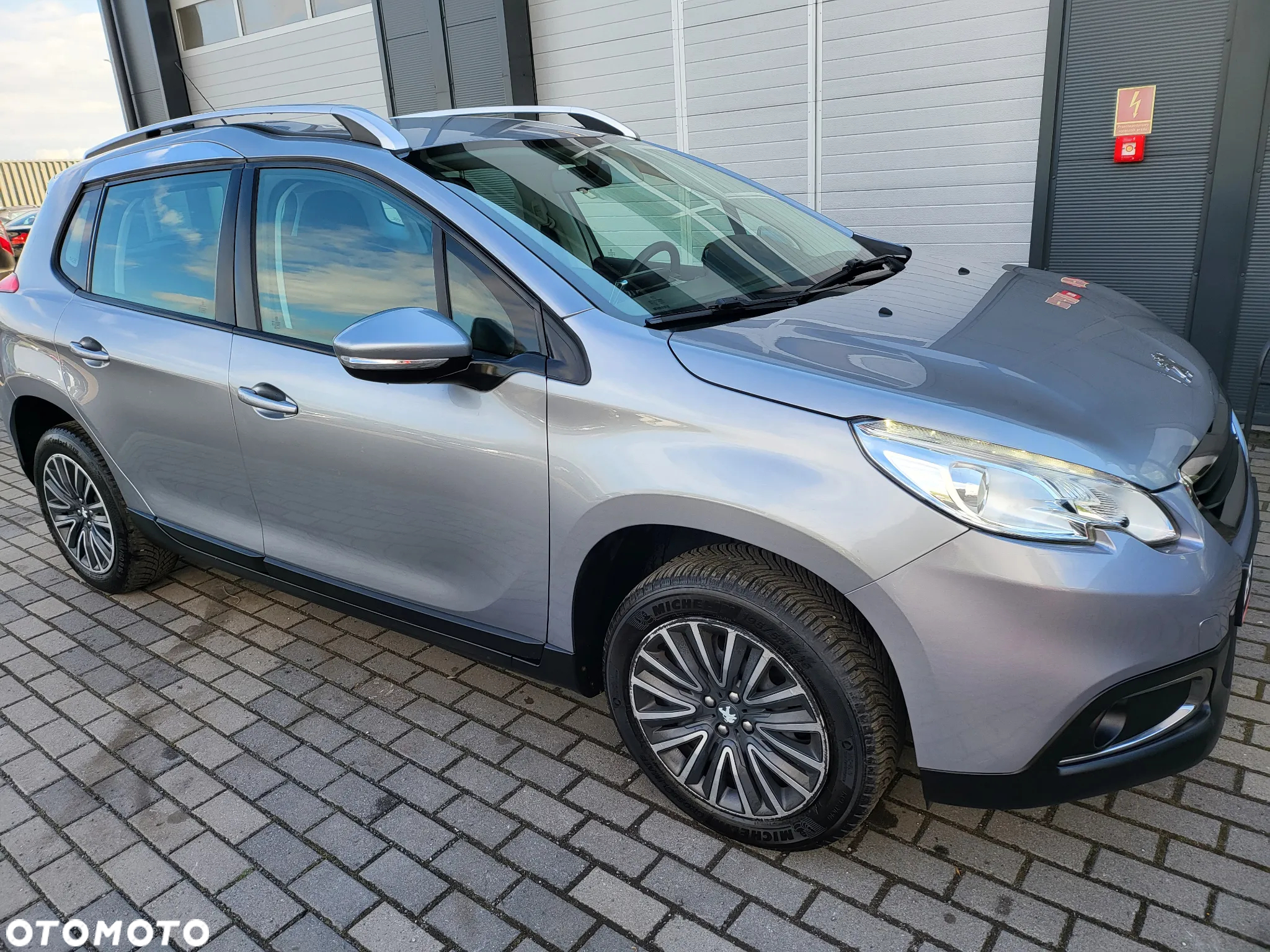 Peugeot 2008 PureTech 82 Style - 4