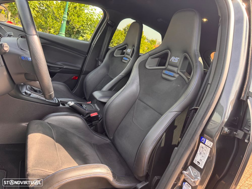 Ford Focus 2.3 EcoBoost RS Pack Performance - 6