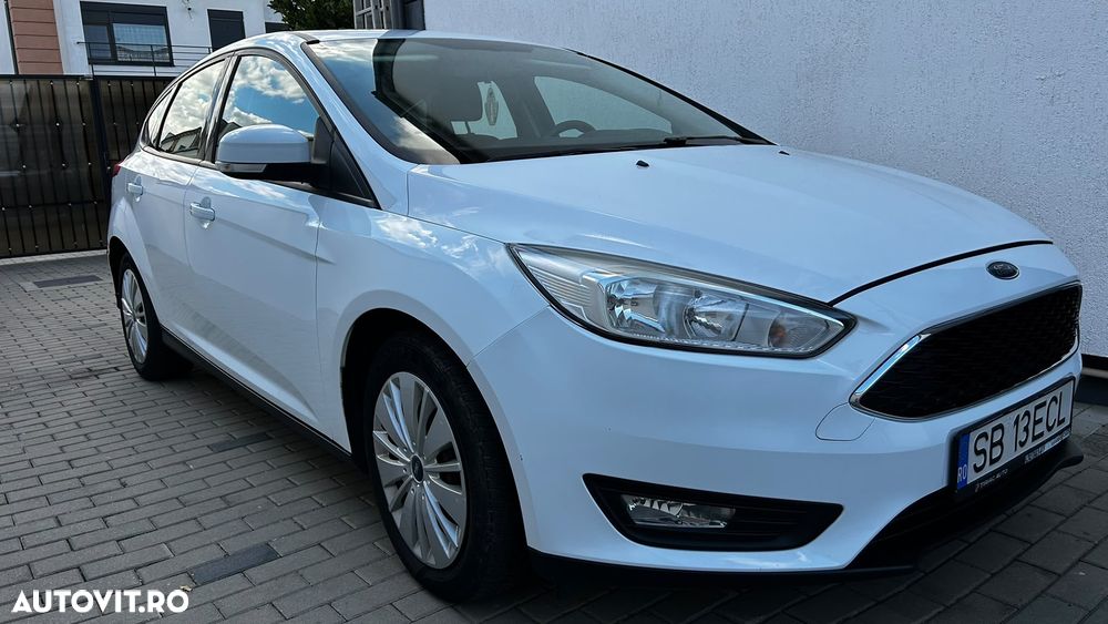 Ford Focus - 7