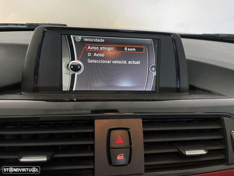 BMW 318 d Touring Line Sport - 15