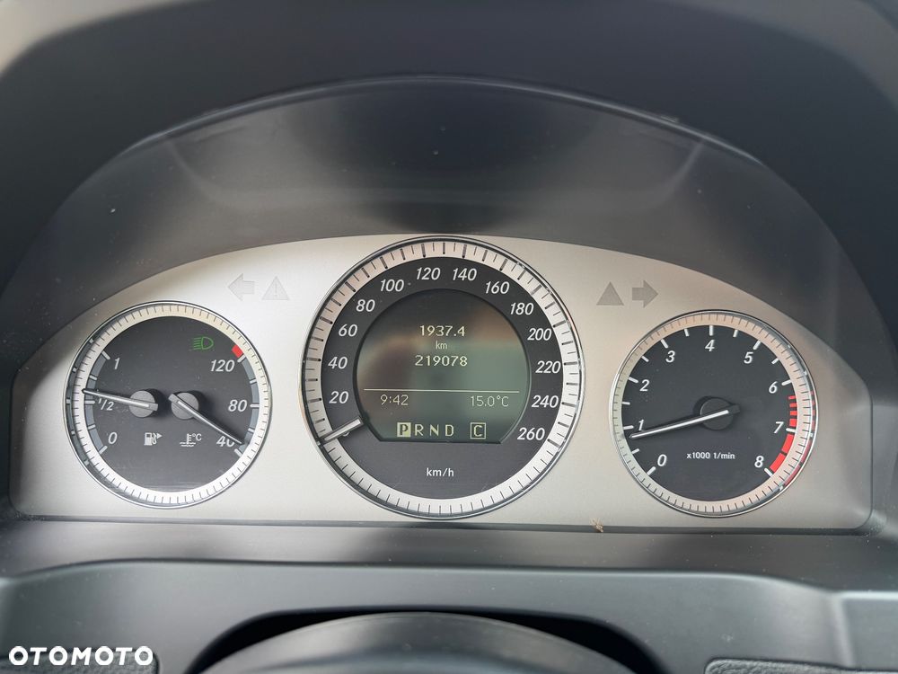 Mercedes-Benz Klasa C 180 Kompressor Automatik BlueEFFICIENCY Avantgarde - 20