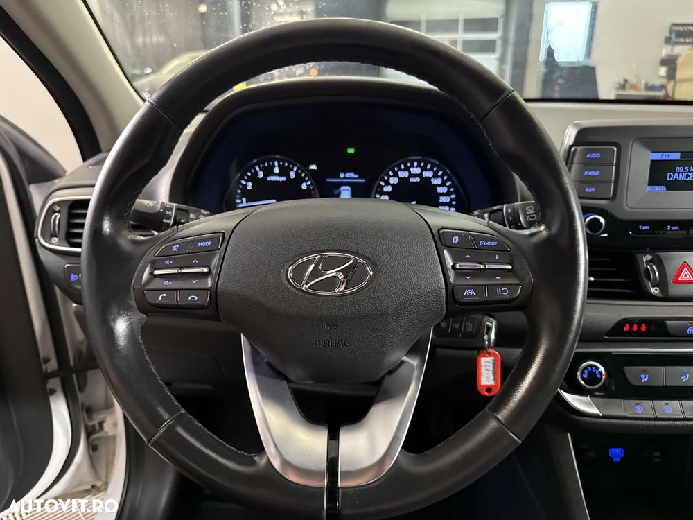 Hyundai i30 - 17