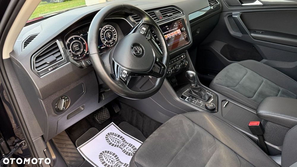 Volkswagen Tiguan - 19