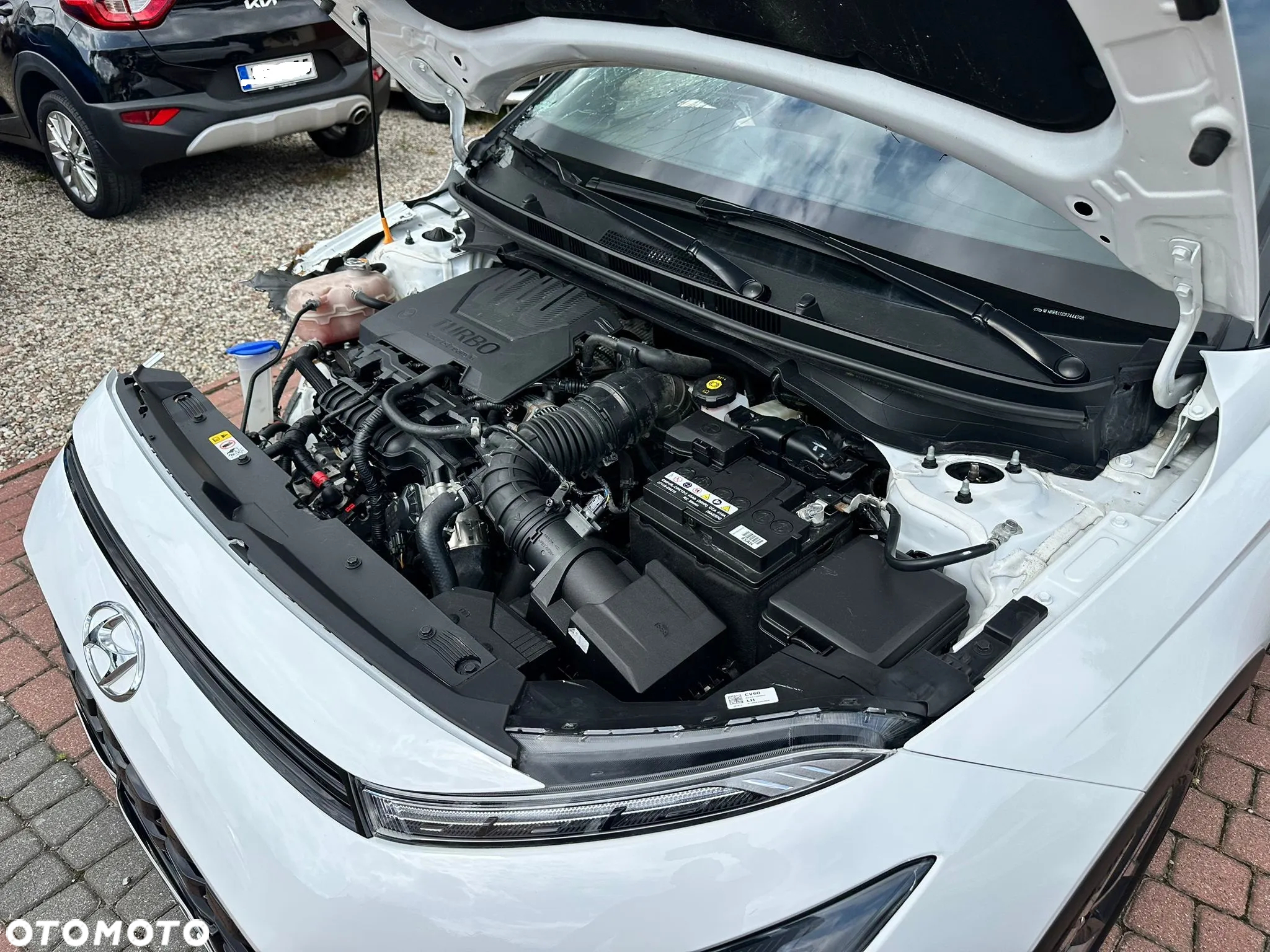 Hyundai Bayon 1.0 T-GDI 48V-Hybrid DCT Connect & Go - 8