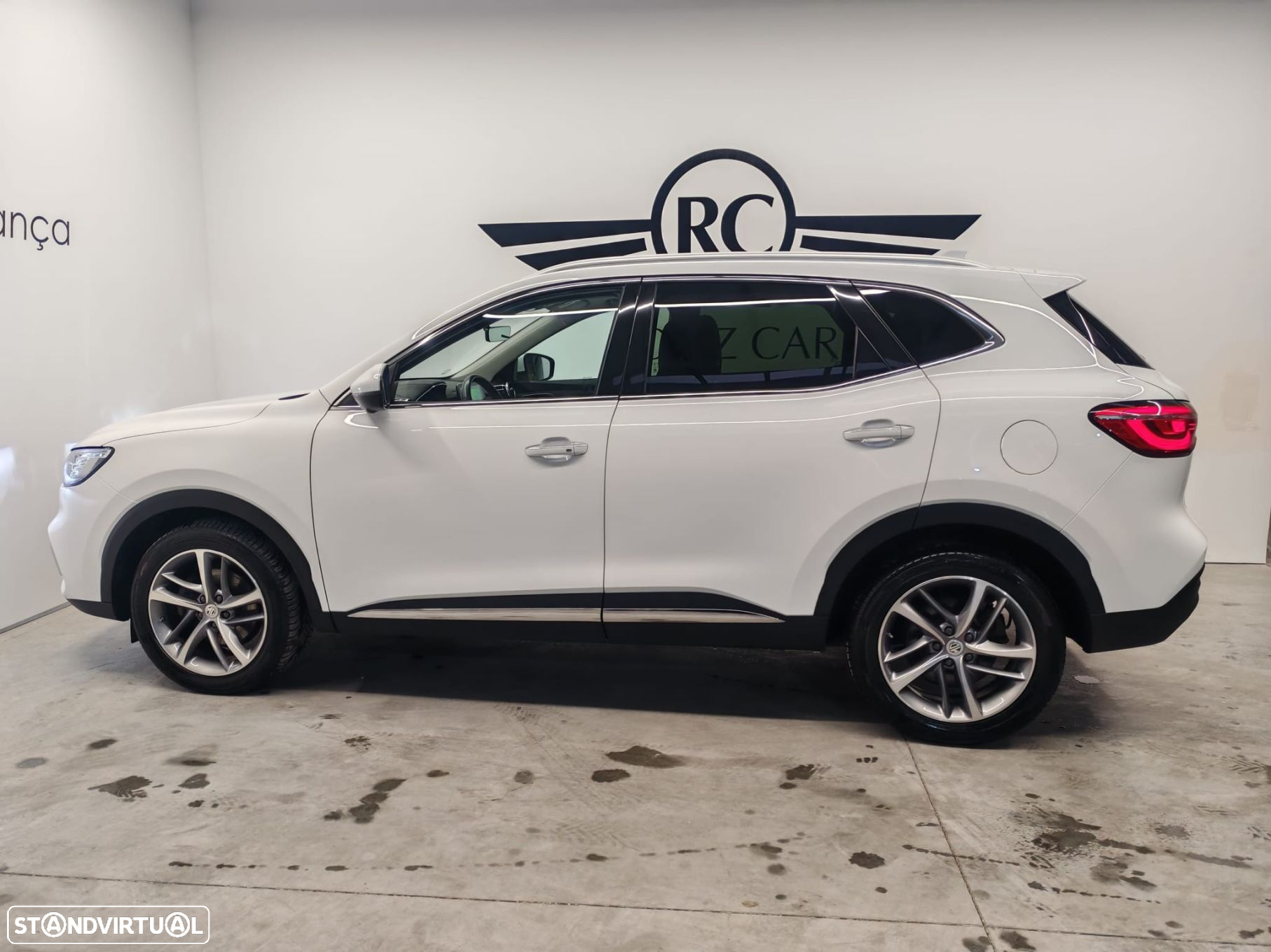 MG EHS 1.5 T-GDI Plug-in Hybrid Luxury - 3