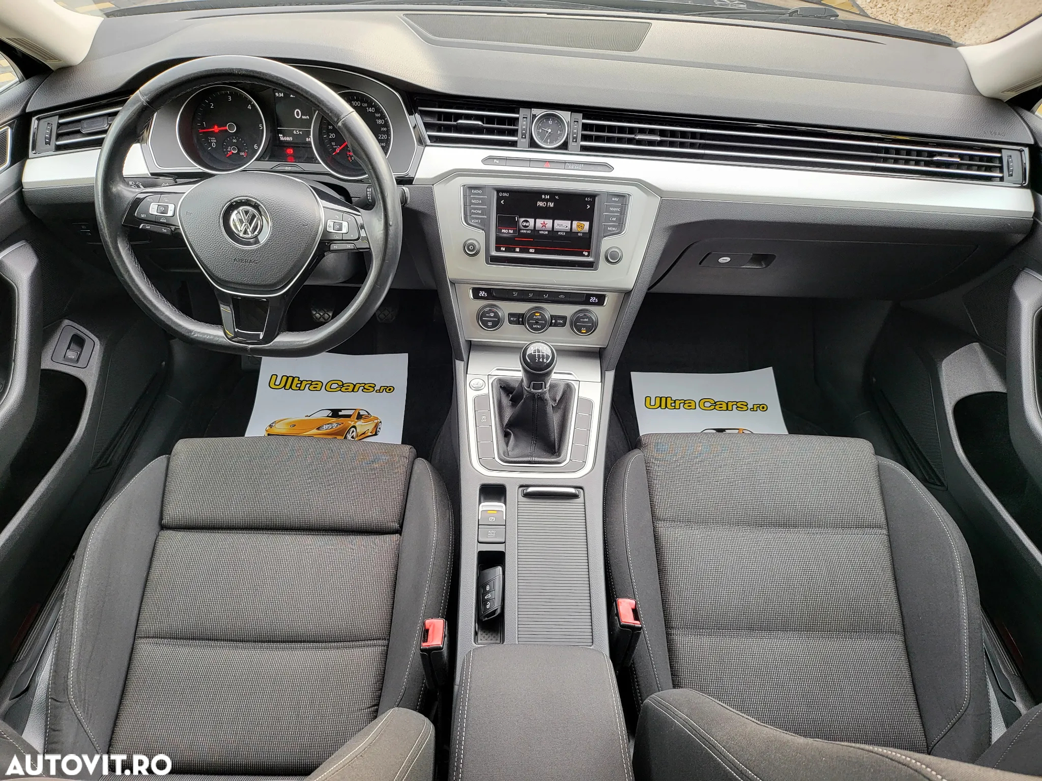 Volkswagen Passat 1.6 TDI (BlueMotion Technology) Comfortline - 9