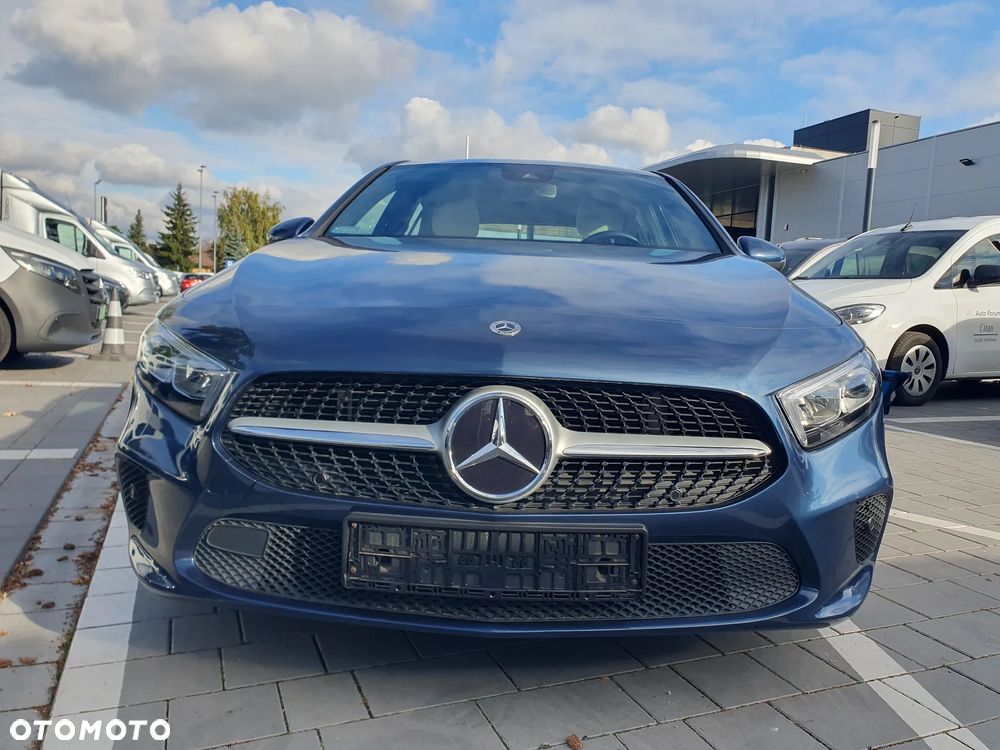 Mercedes-Benz Klasa A 200 Style 7G-DCT - 8