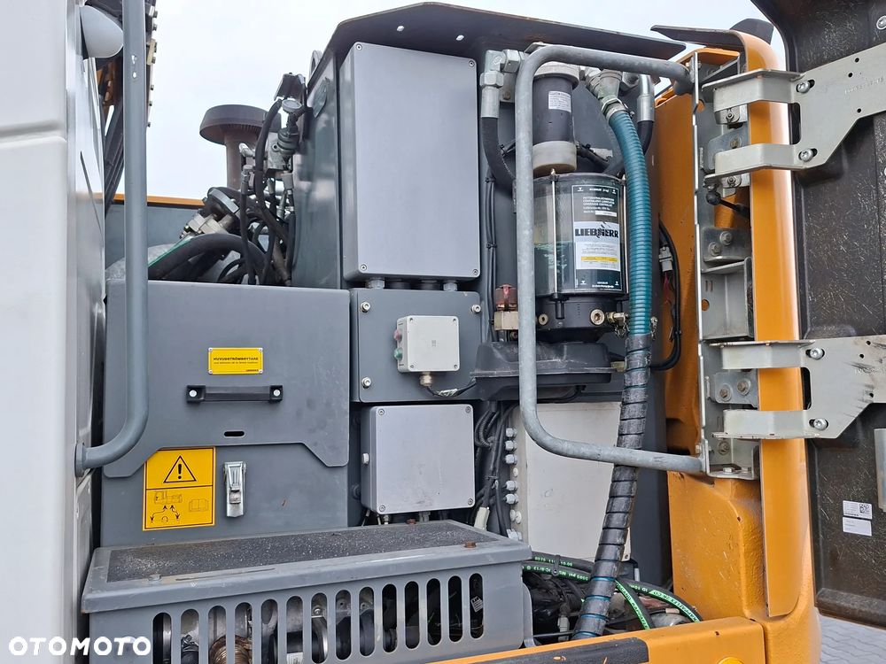 Liebherr A918 Rototilt - 11