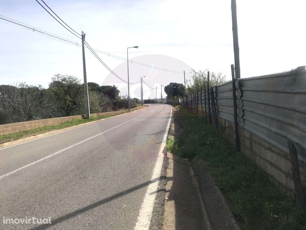 Oportunidade de Investimento - Lote de Terreno com Projeto Aprovado - Grande imagem: 3/14