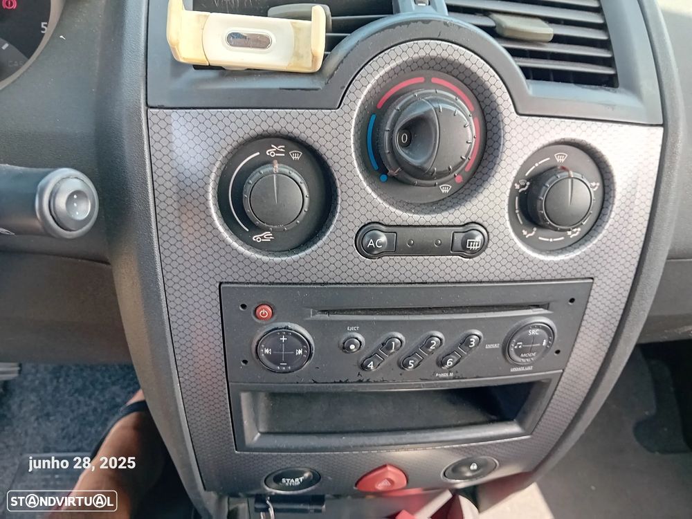 Renault Mégane Break 1.5 dCi C Dynamique - 12